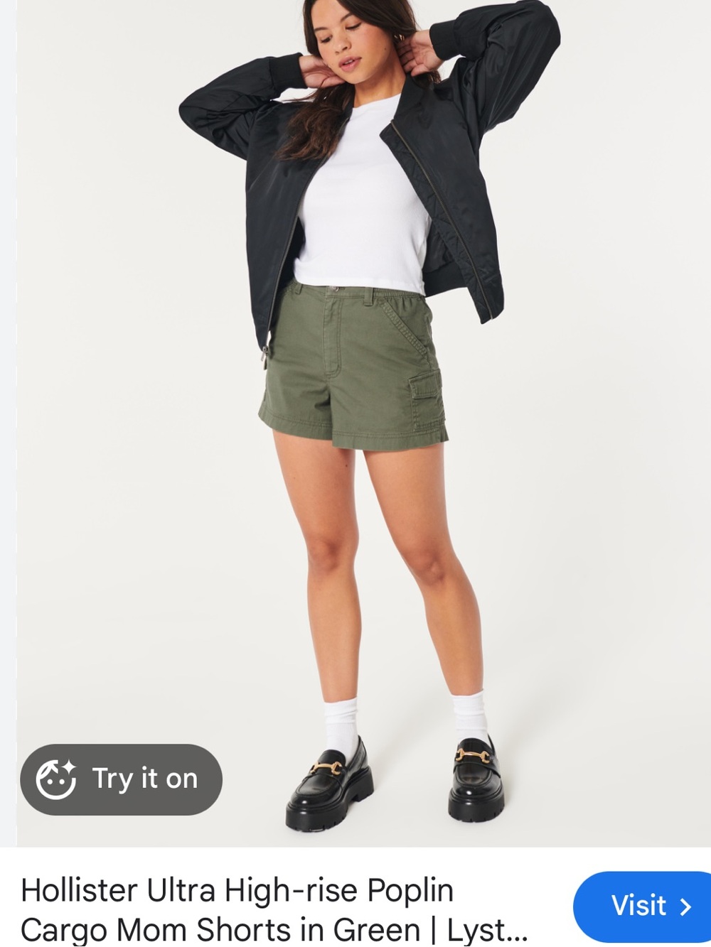 Hollister High-Rise Cargo Mom Shorts in Green